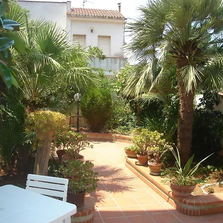 Loft Con Giardino Apartment